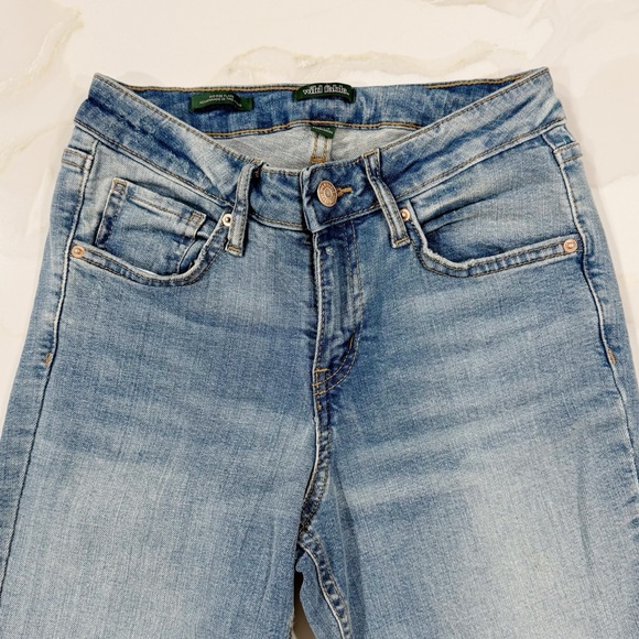 NEW Wild Fable Mid Rise Flare Jeans Sz 2 - Picture 6 of 13